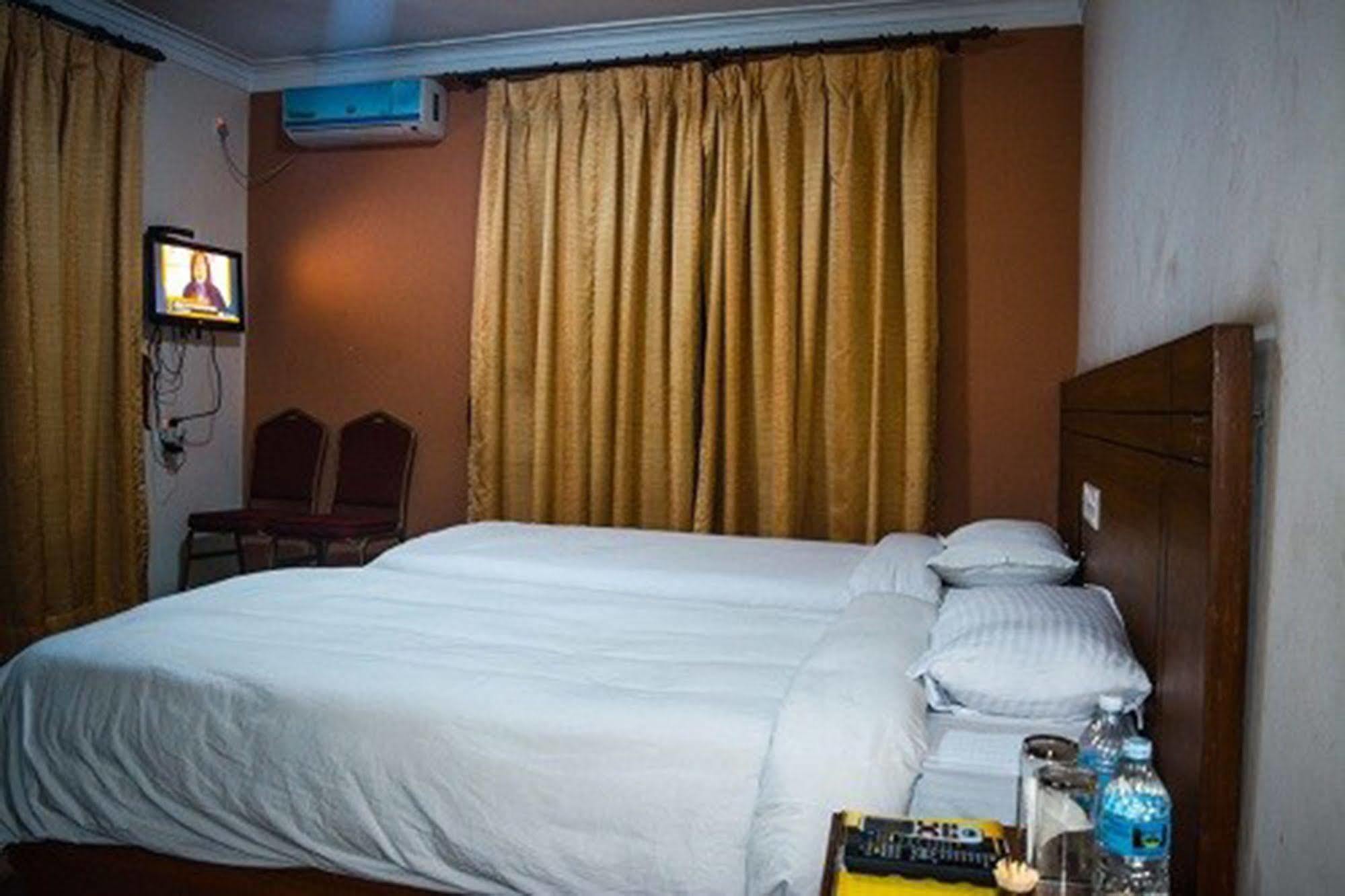 Aryal International Hotel Κατμαντού Εξωτερικό φωτογραφία